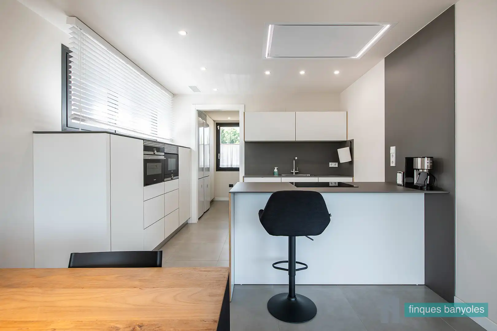Kitchen of Houses for sale in Banyoles  with Air Conditioner, Heating and Terrace