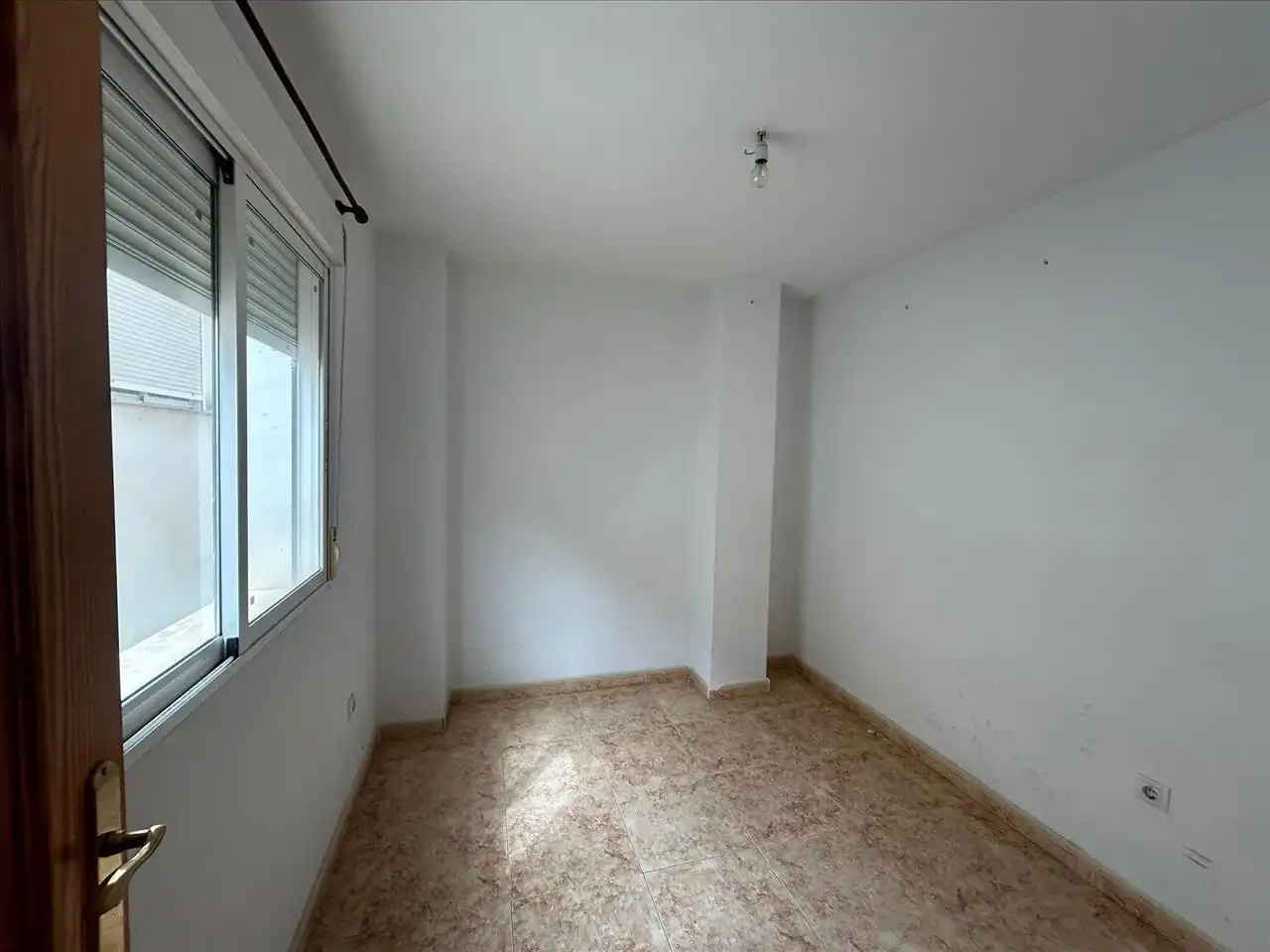 Habitación de Piso en venta en Abarán con Balcón