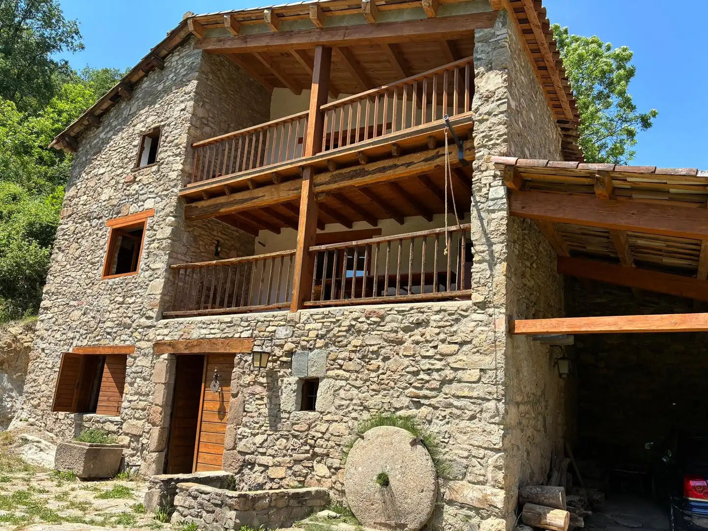 Vista exterior de Finca rústica en venda en Borredà amb Jardí privat, Terrassa i Traster