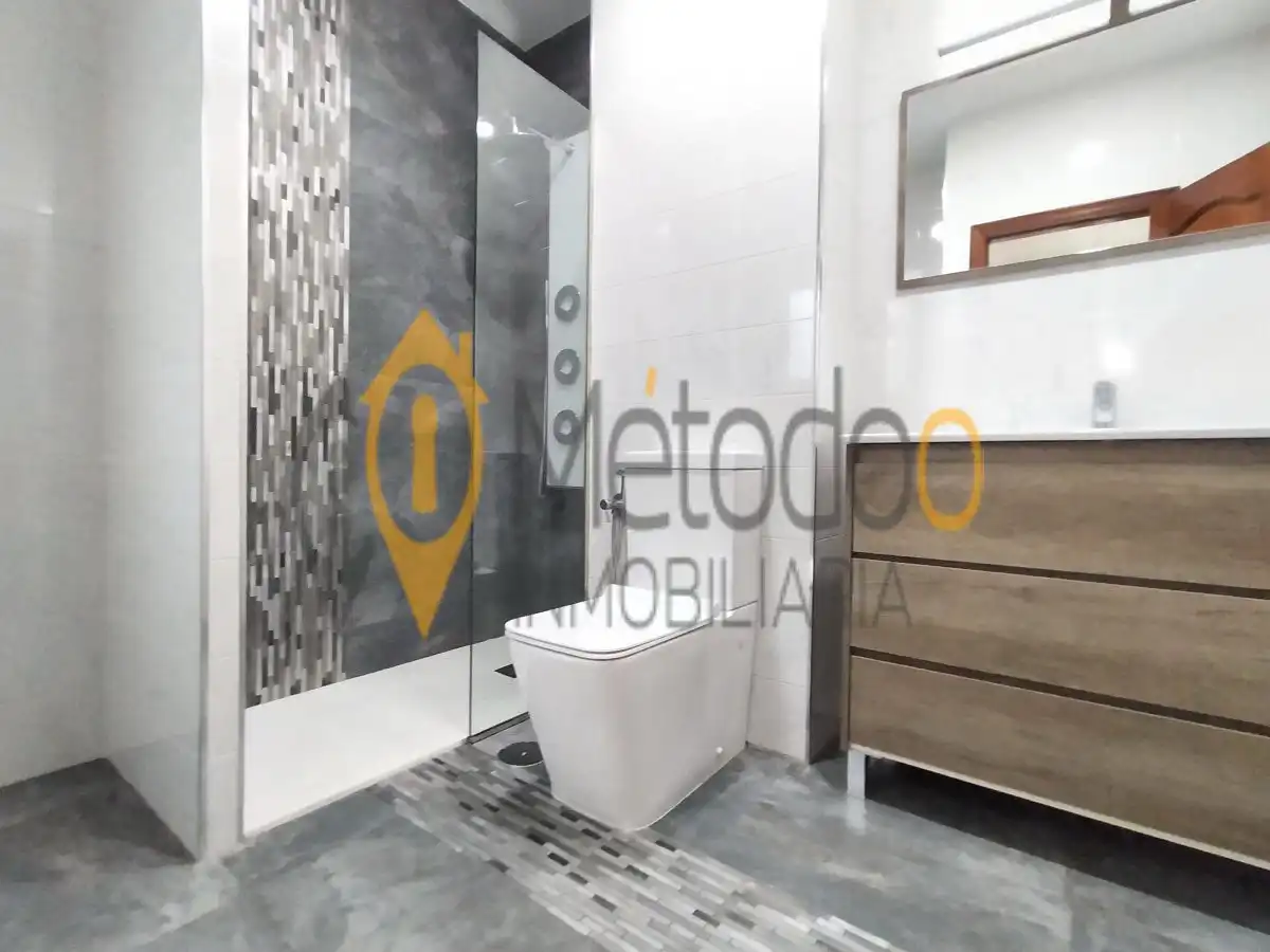 Bathroom of Detached homes for sale in Sevilla  with Air Conditioner, Heating and Terrace