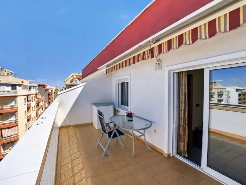 Apartamento con ascensor en venta en Calle Campoamor, imagen 16