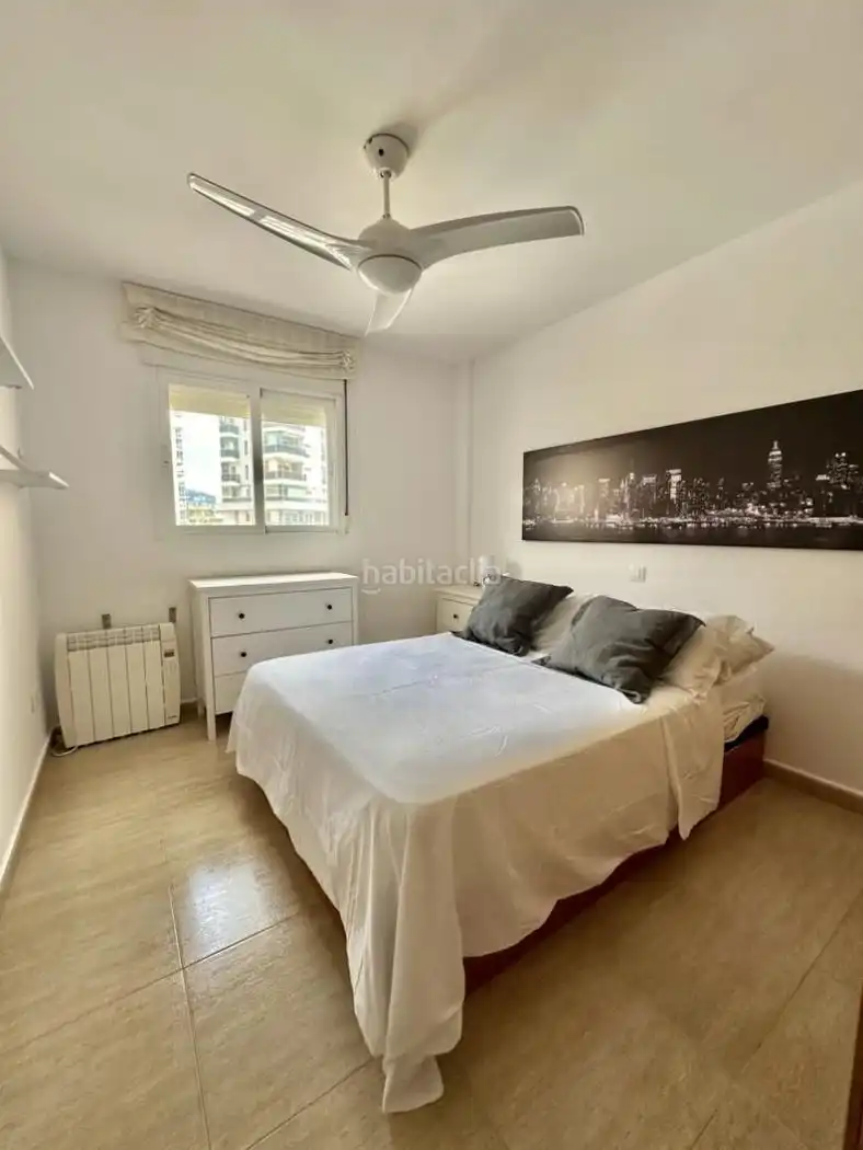 Appartamento con piscina in affitto a Carrer Llentiscle 40, imagen 4