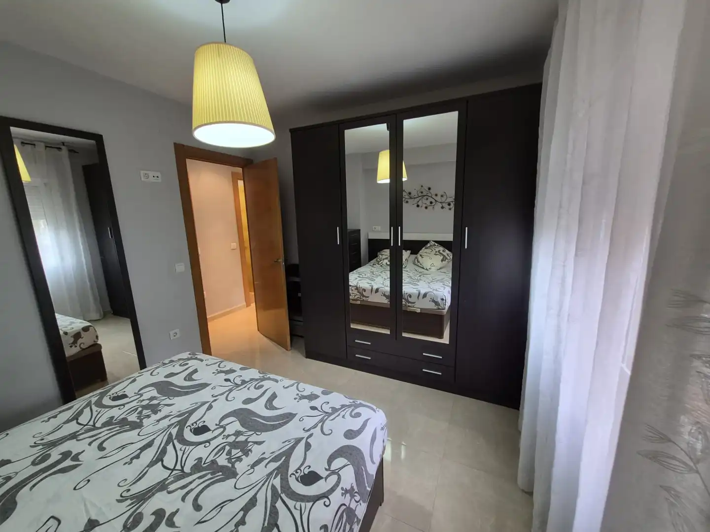 Schlafzimmer von Wohnung zur Miete in Málaga mit Klimaanlage und Möbliert