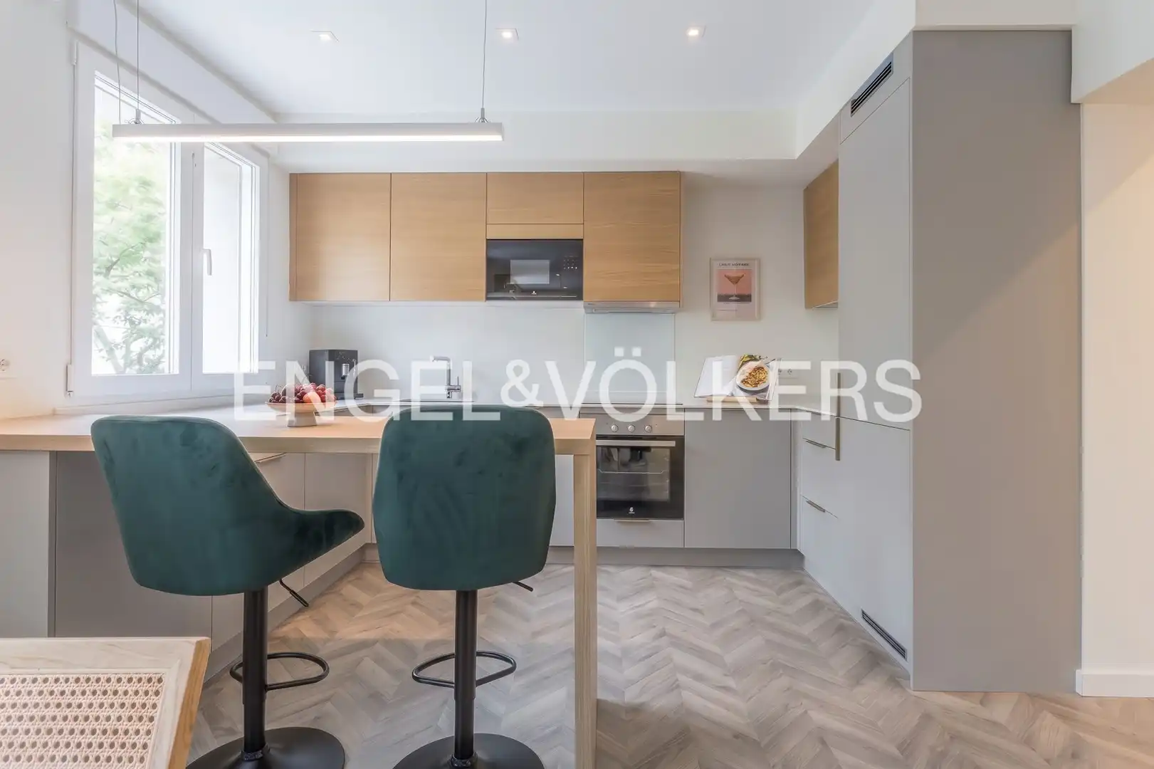 Kitchen of Flat for sale in Madrid  with Air Conditioner, Heating and Parquet flooring