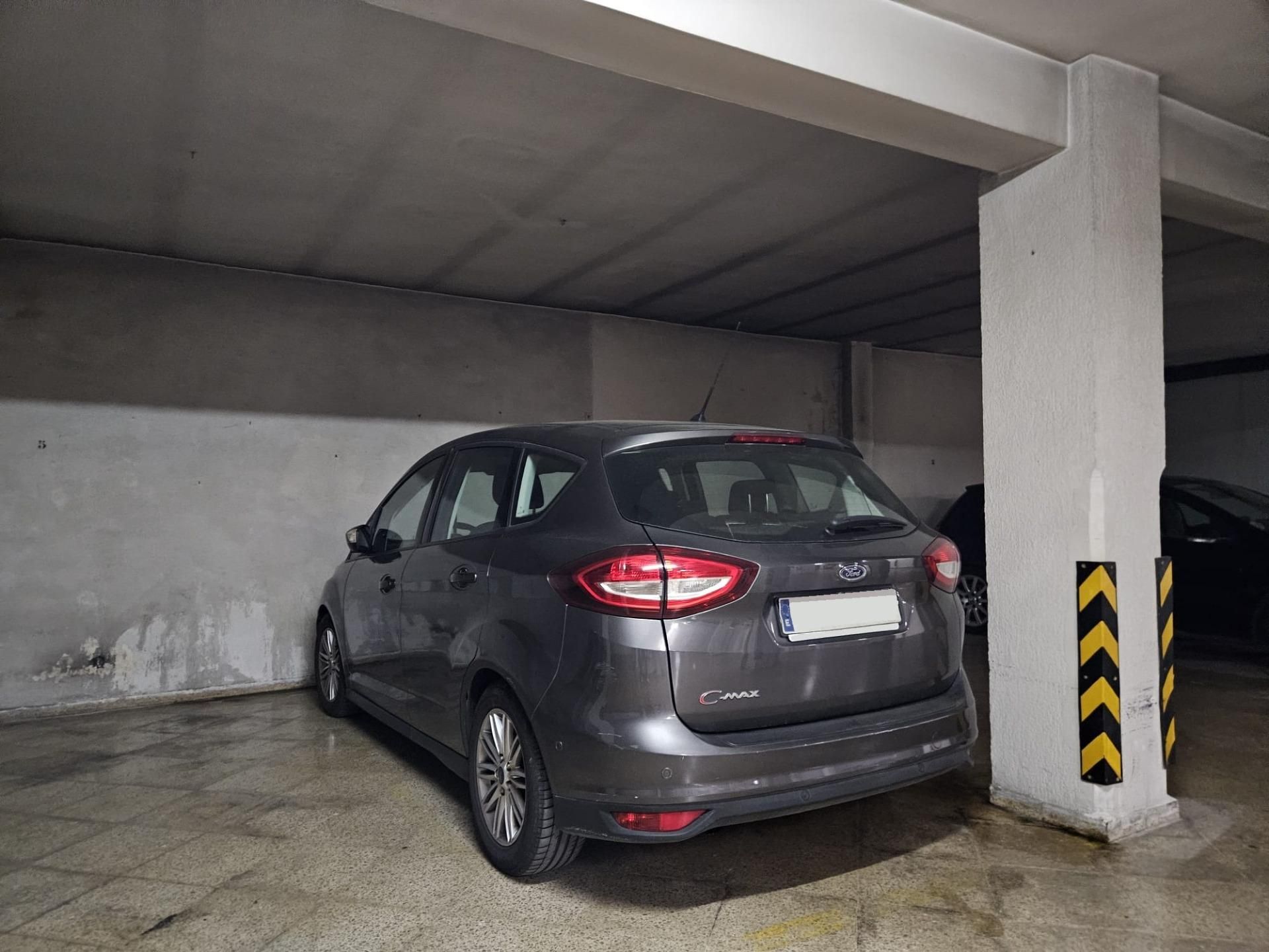 Parking de Garaje en venta en  Granada Capital