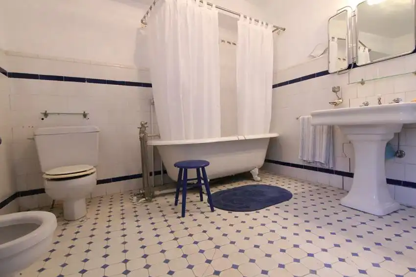 Baño de Finca rústica en venta en Urdiain con Trastero y Balcón
