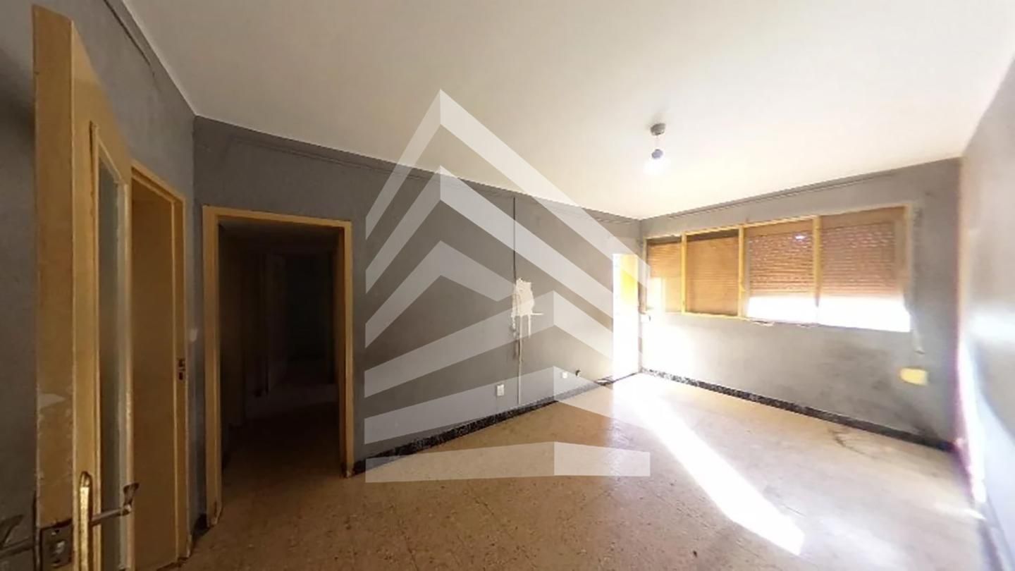 Flat for sale in  Barcelona Capital  with Balcony