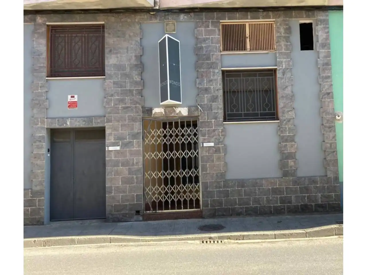 Local comercial en venda a Calle Nuestra Señora Alegría