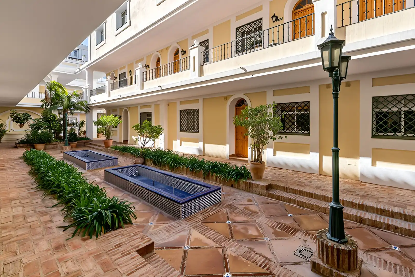 Home with pool for sale in Marbella Centro, imagen 21