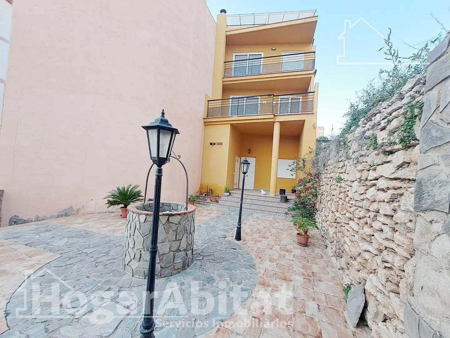 Vista exterior de Casa o xalet en venda en Ribesalbes amb Calefacció, Terrassa i Traster
