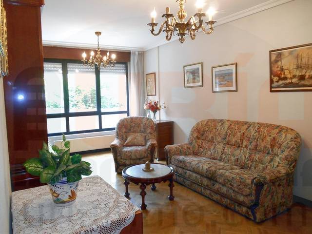 Piso en Venta en Calle Tenderina Alta, 21 en Fozaneldi - Tenderina