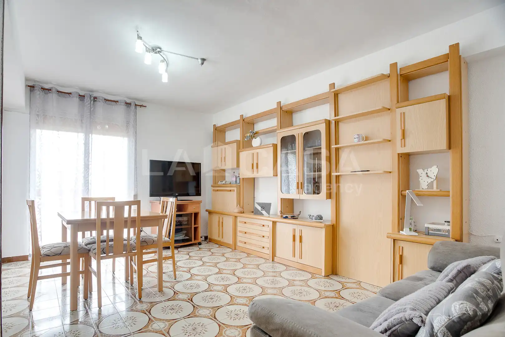 Sala de estar de Piso en venta en Barcelona con Calefacción, Trastero y Balcón
