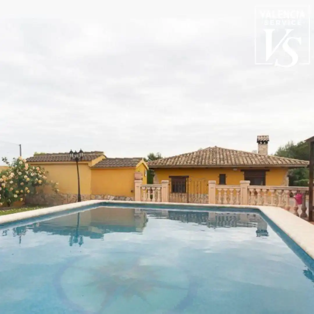Piscina de Casa o chalet en venta en Náquera