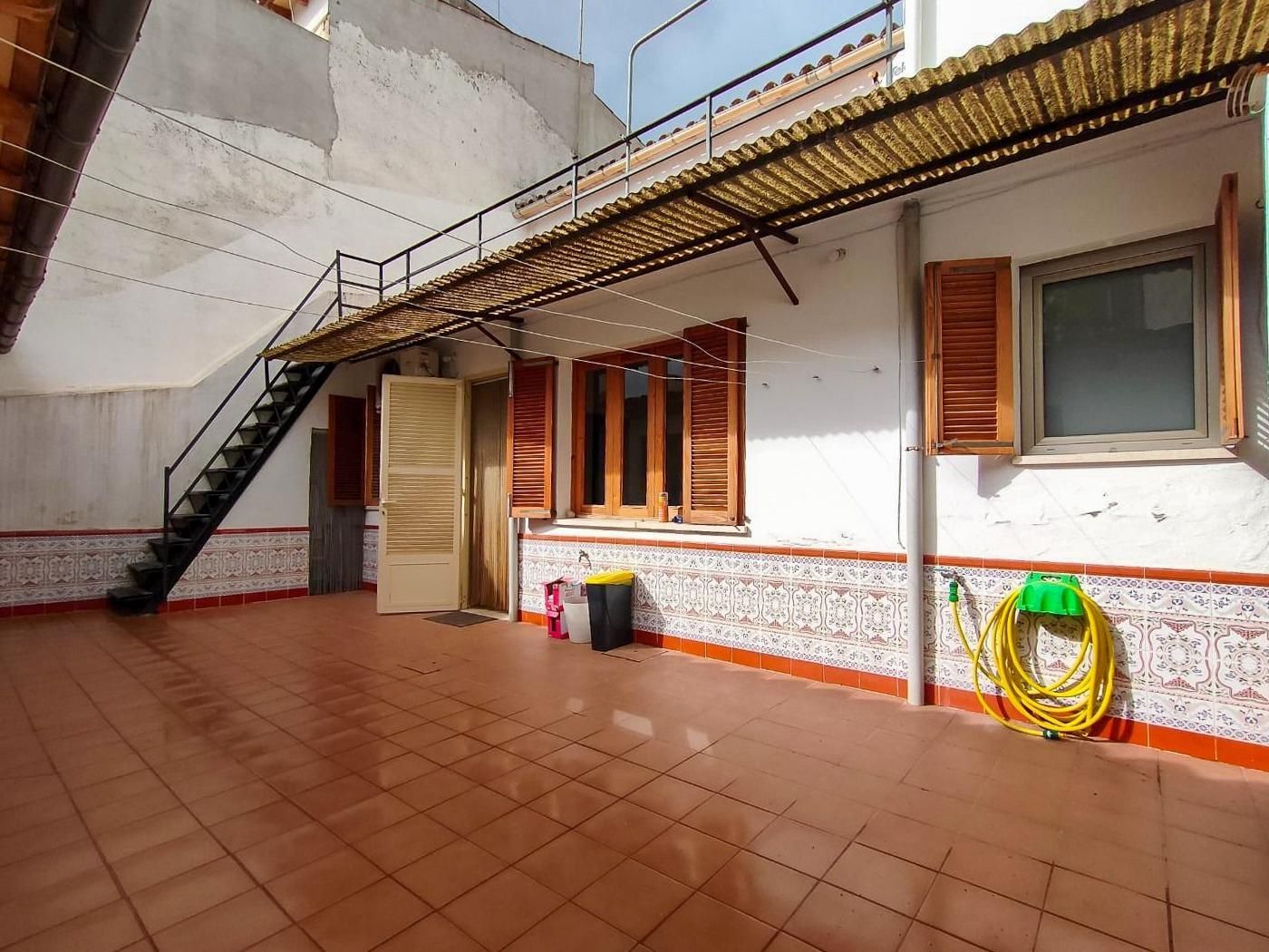 Single-family semi-detached for sale in Carrer de la Corona d'Aragó, Centro