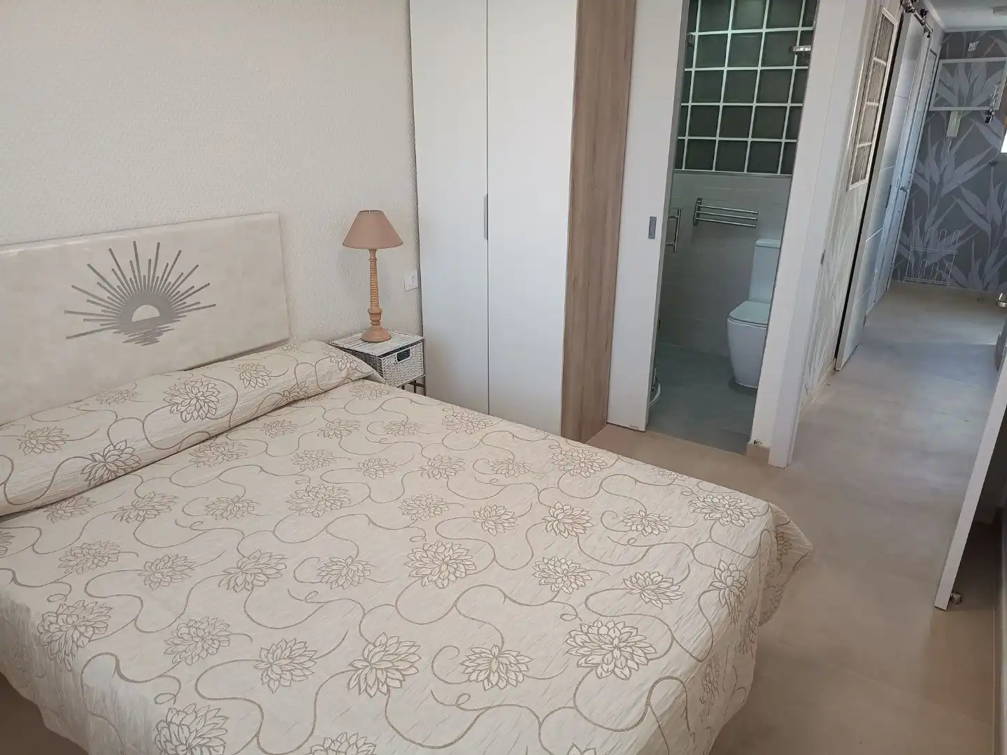 Bedroom of Flat for rent in Juzgados - Plaza de Toros