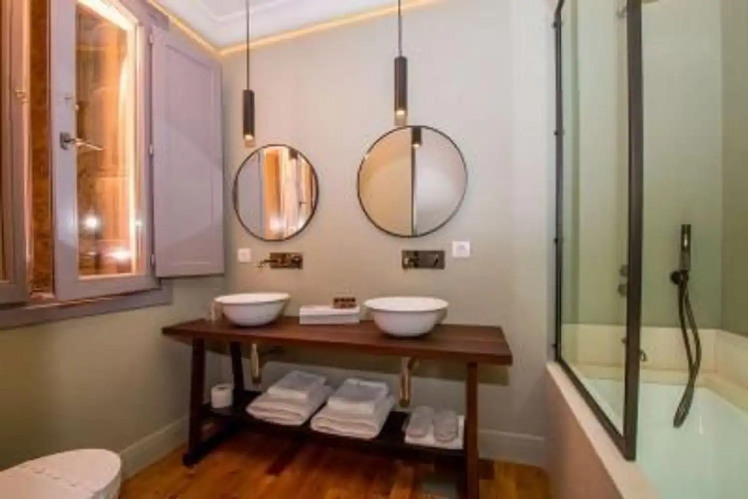Baño de Casa o chalet en venta en Ribadeo con Aire acondicionado, Parquet y Terraza