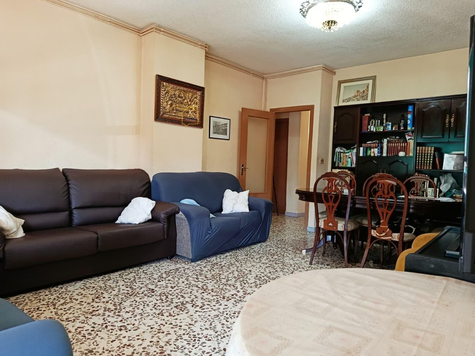 Sala d'estar de Pis en venda en Lorca amb Terrassa i Balcó