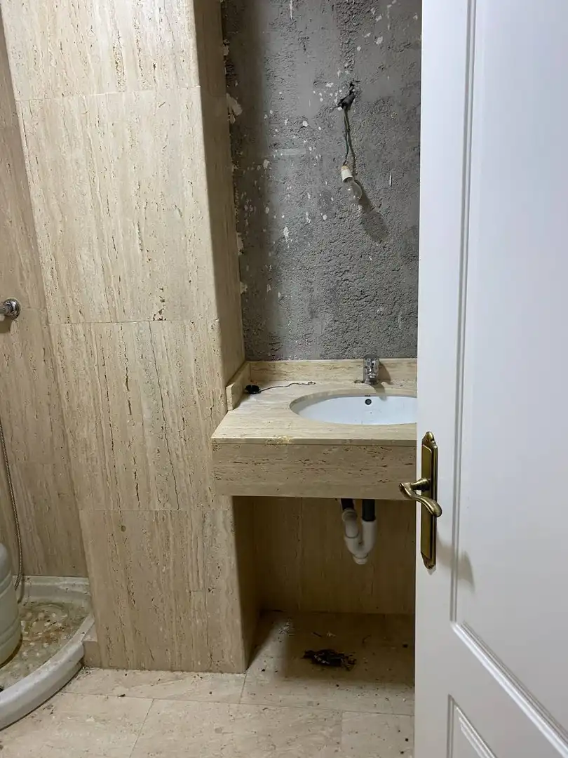 Bathroom of Attic for sale in Navalmoral de la Mata