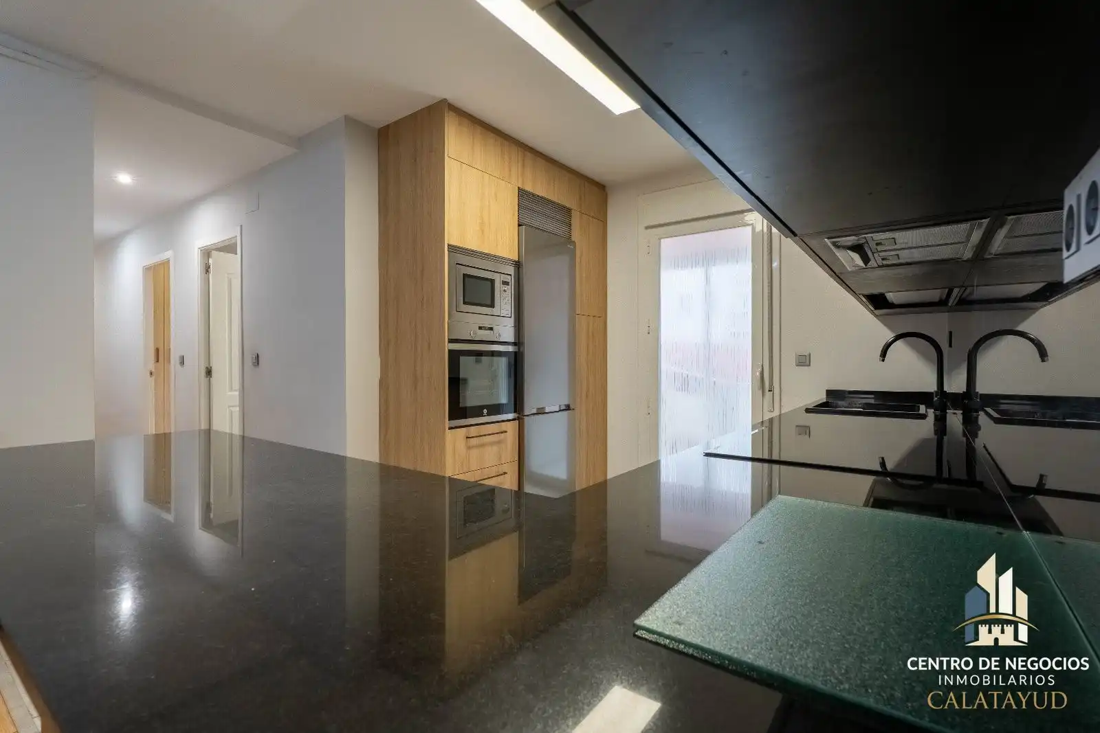 Cocina de Piso en venta en Calatayud con Calefacción, Parquet y Terraza