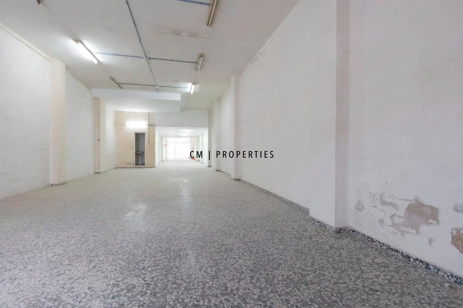 Business premises for sale in Juan Llorens, imagen 8