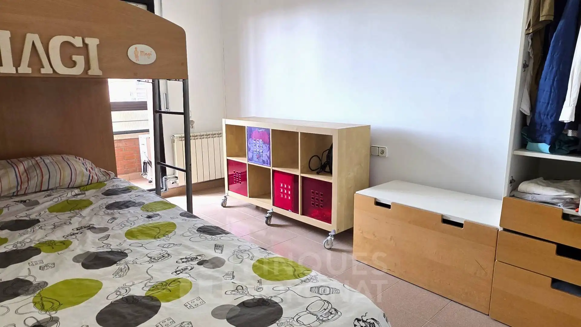 Dormitori de Pis en venda en Tarragona amb Aire condicionat, Calefacció i Terrassa