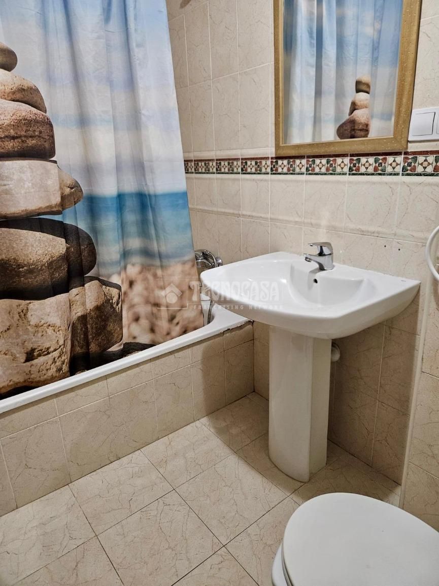 Flat for sale in San Luis de Sabinillas