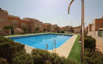 Duplex to rent in  Almería Capital