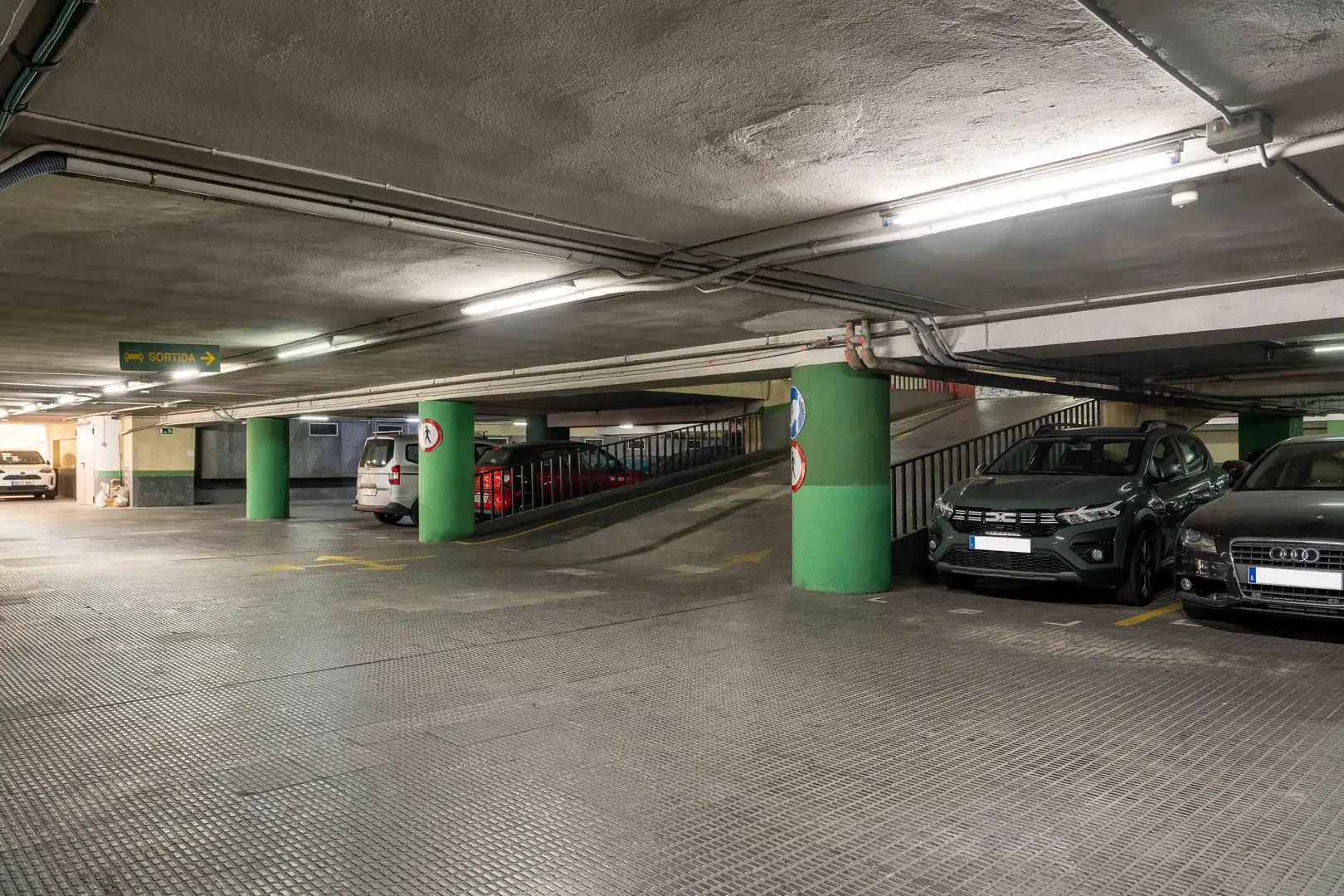 Einzelparkplatz zur Miete in CALLE COMTE URGELL 234 234, imagen 11