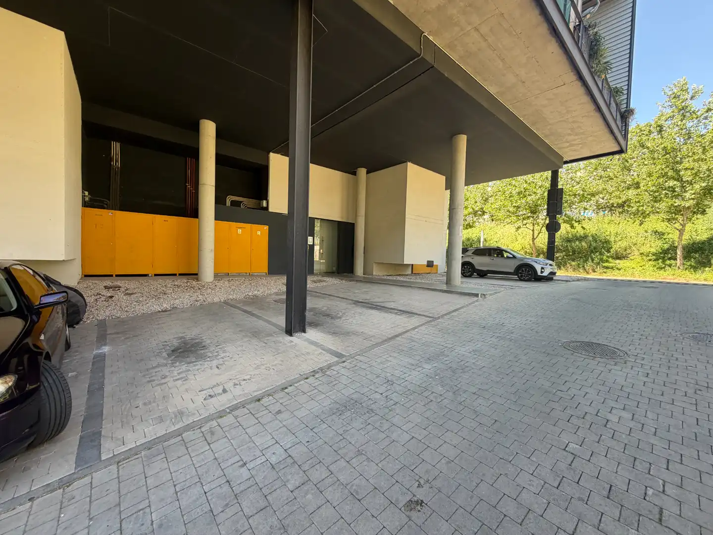 Parkplatz von Maisonette zum Verkauf in Camarma de Esteruelas mit Klimaanlage, Heizung und Terrasse
