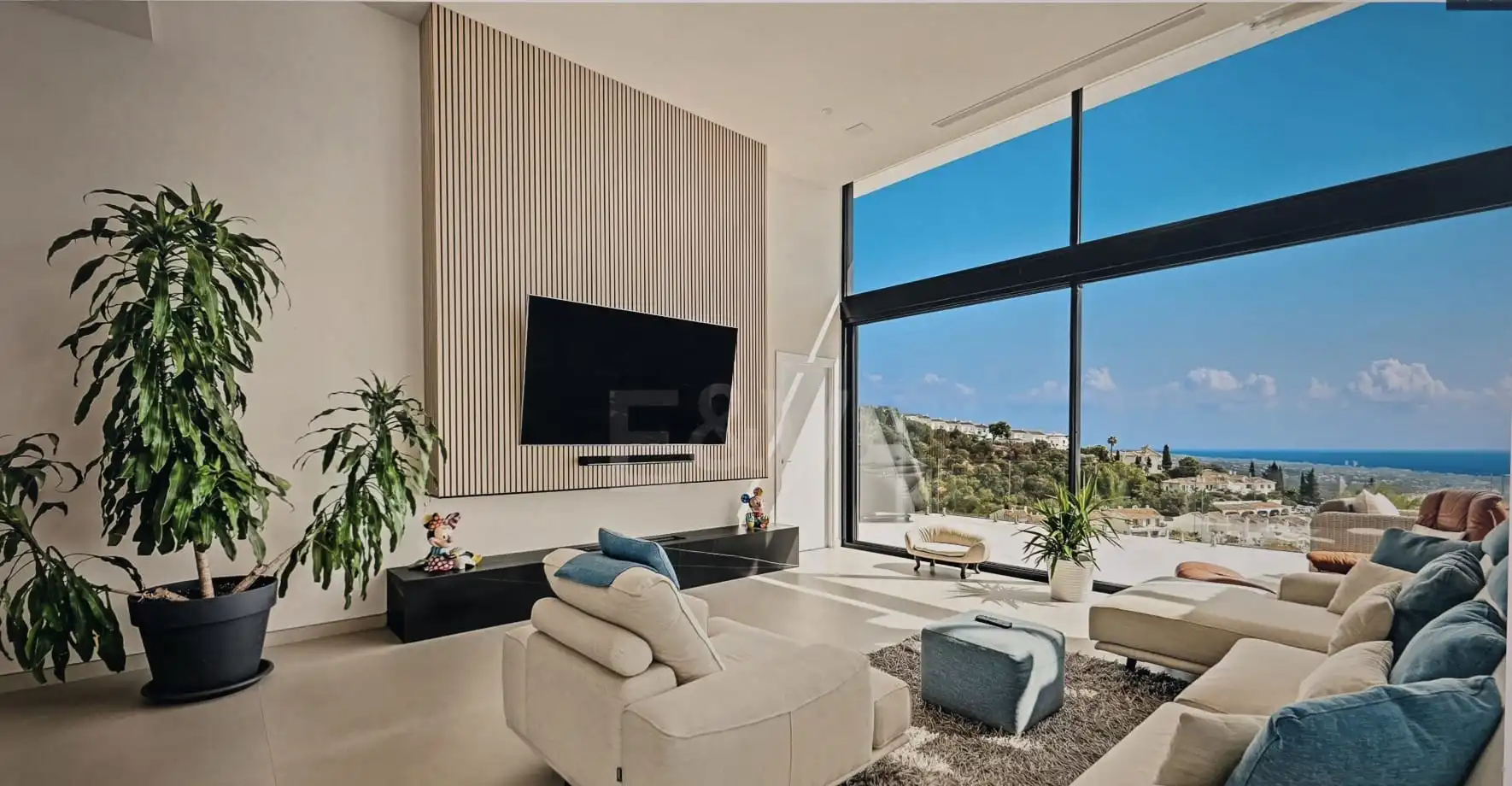 Maison avec terrasse à vendre à Río Real - Los Monteros, imagen 13