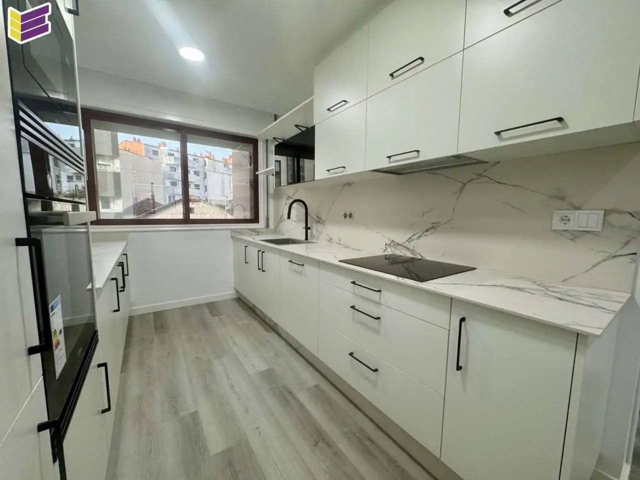 Kitchen of Flat for sale in O Porriño    with Air Conditioner, Heating and Storage room