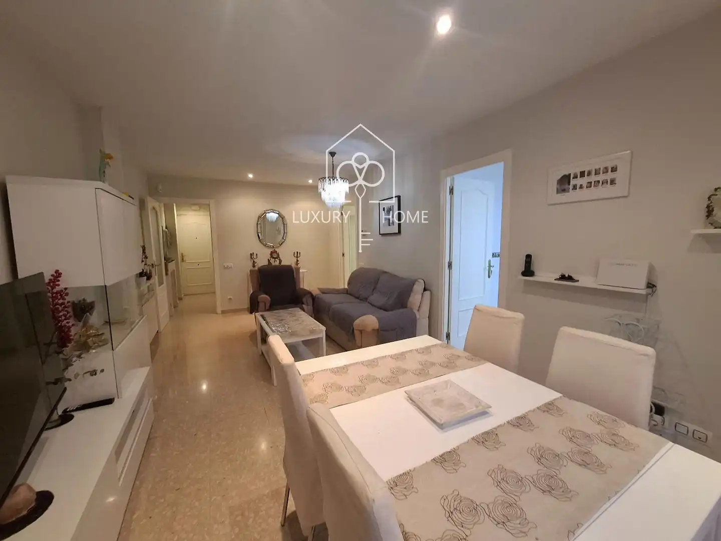 Vista exterior de Piso en venta en Viladecans con Aire acondicionado, Calefacción y Terraza