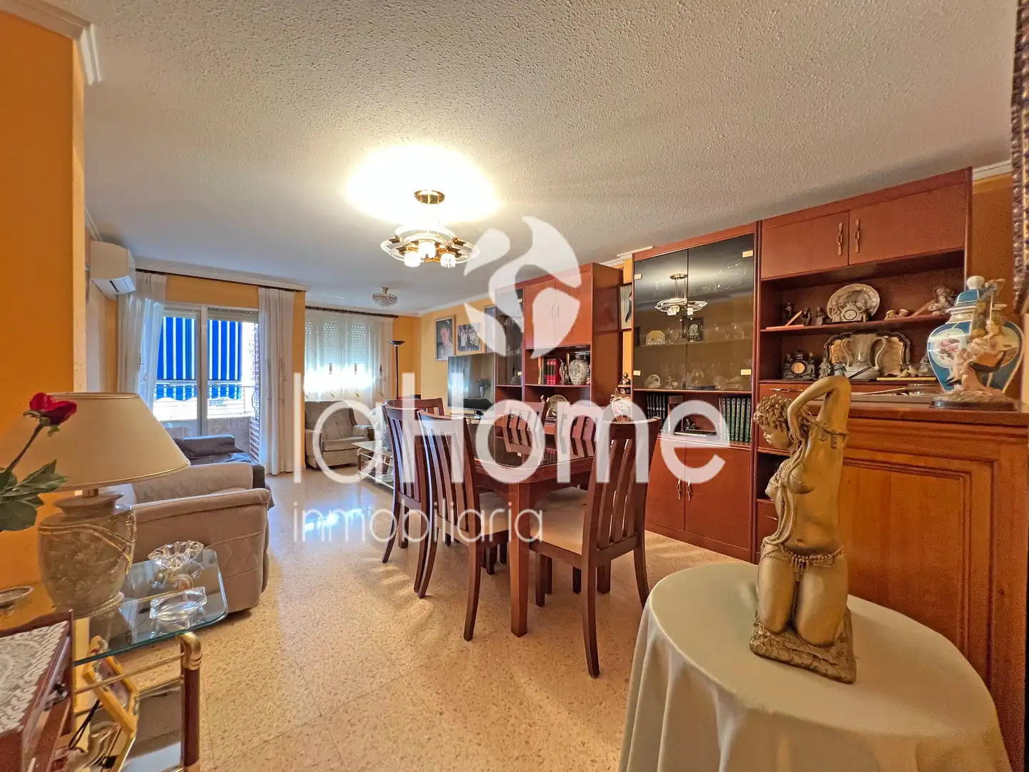Sala de estar de Piso en venta en Paterna con Aire acondicionado, Horno y Balcón