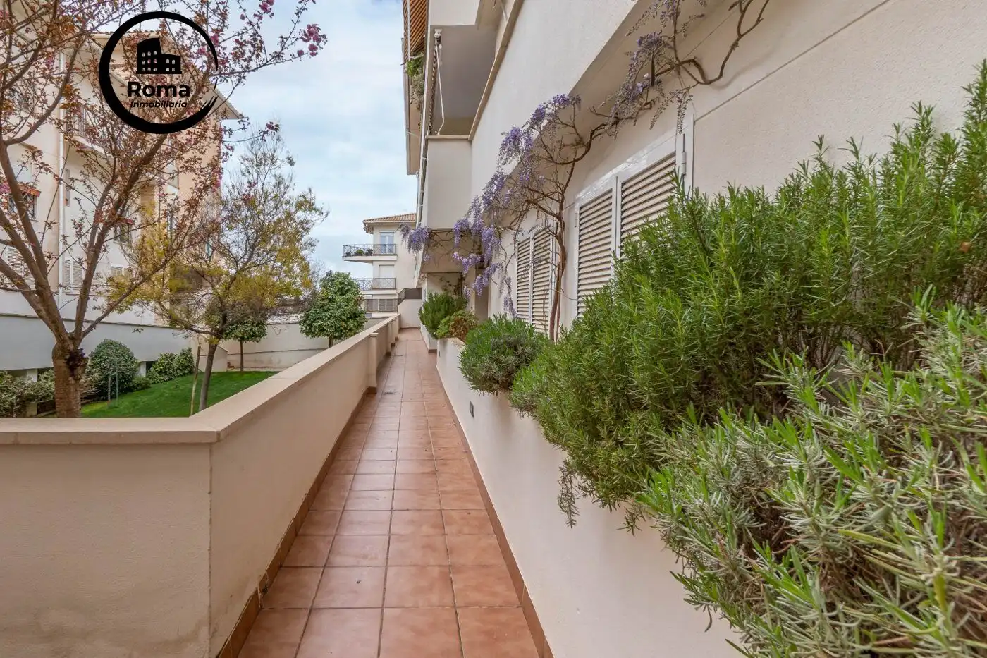 Terraza de Piso en venta en Las Gabias con Aire acondicionado, Calefacción y Jardín privado