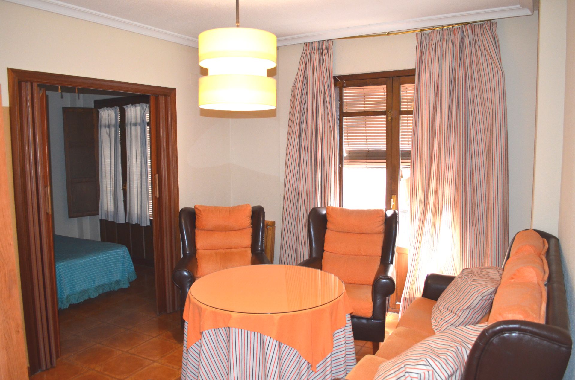 Sala d'estar de Pis en venda en Plasencia amb Moblat