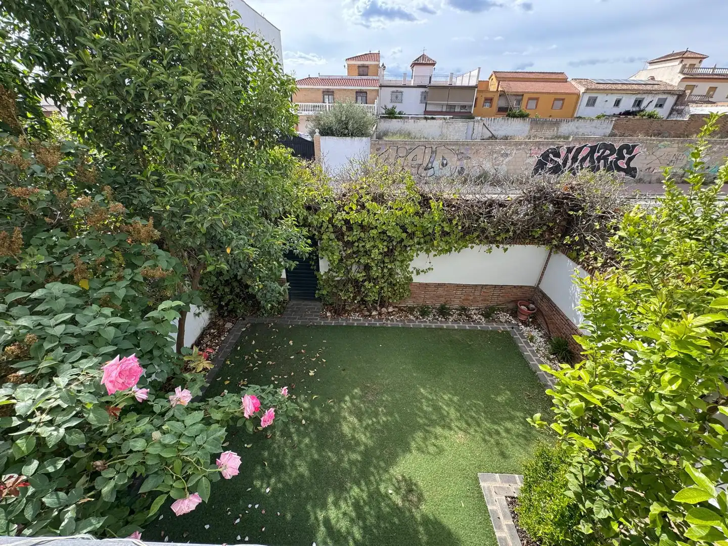 Garten von Einfamilien-Reihenhaus zur Miete in Granada mit Klimaanlage, Heizung und Privatgarten