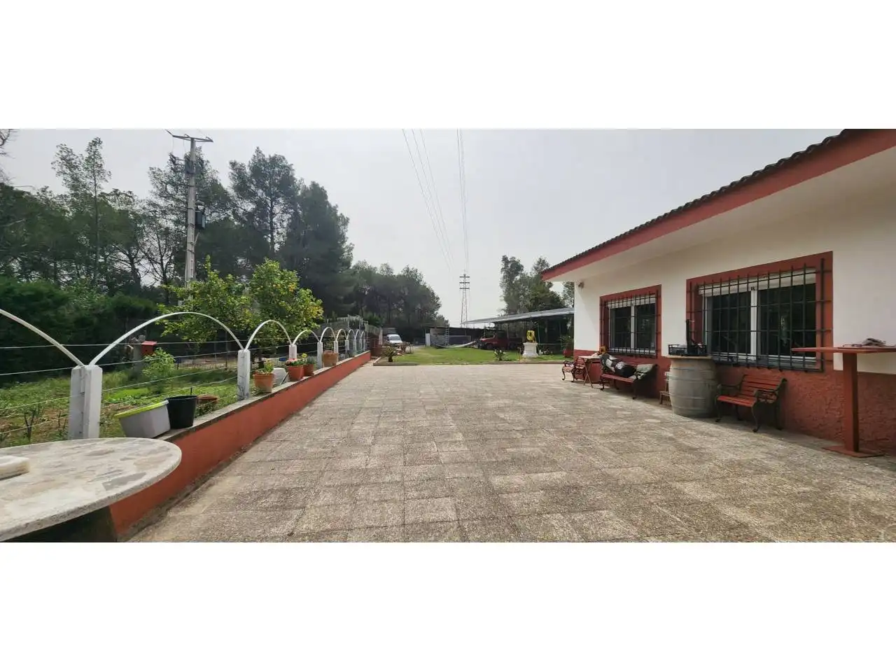 Vista exterior de Casa o chalet en venta en Rubí con Calefacción, Jardín privado y Parquet