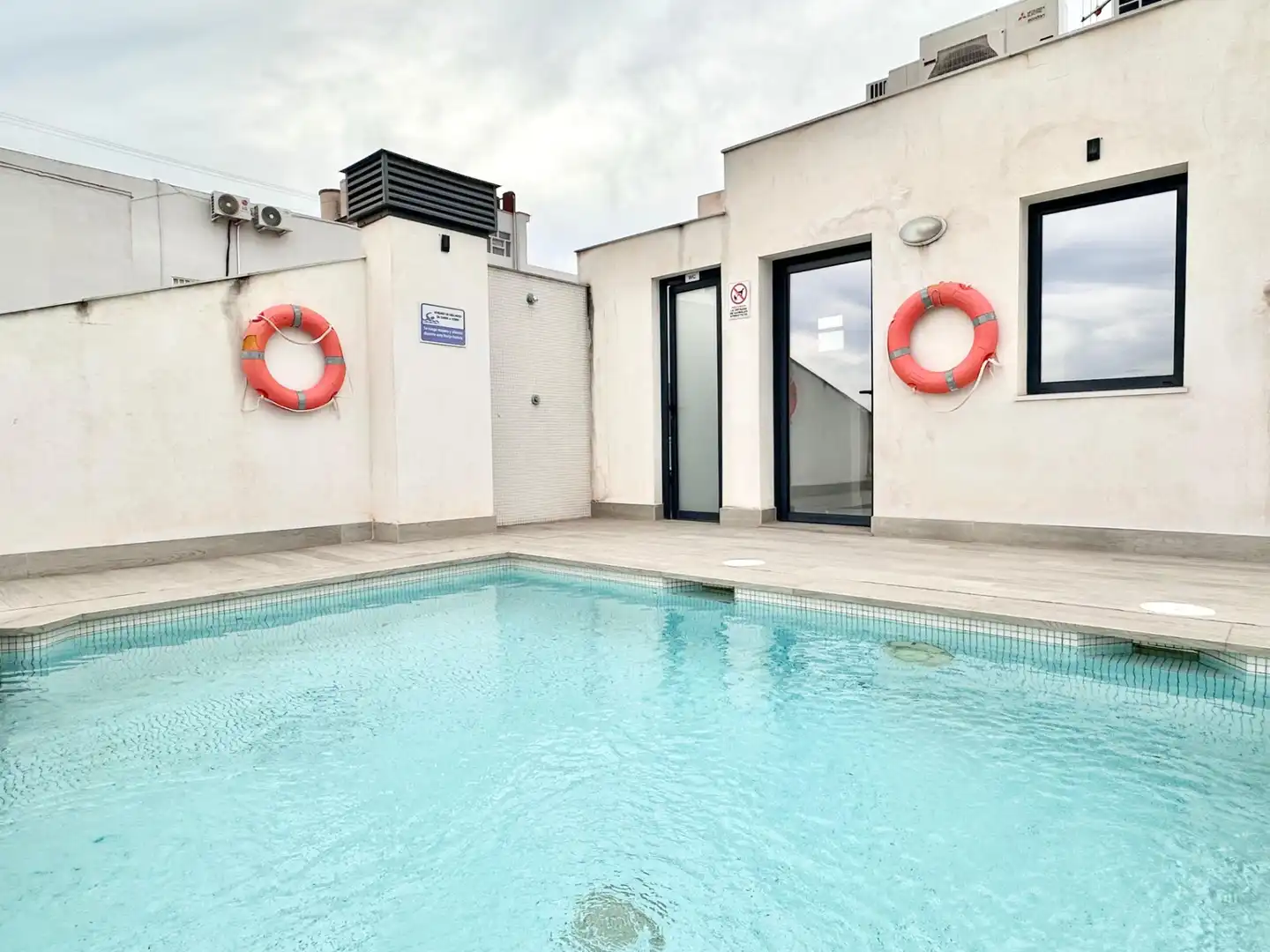 Piscina de Àtic en venda en Málaga amb Aire condicionat, Terrassa i Alarma