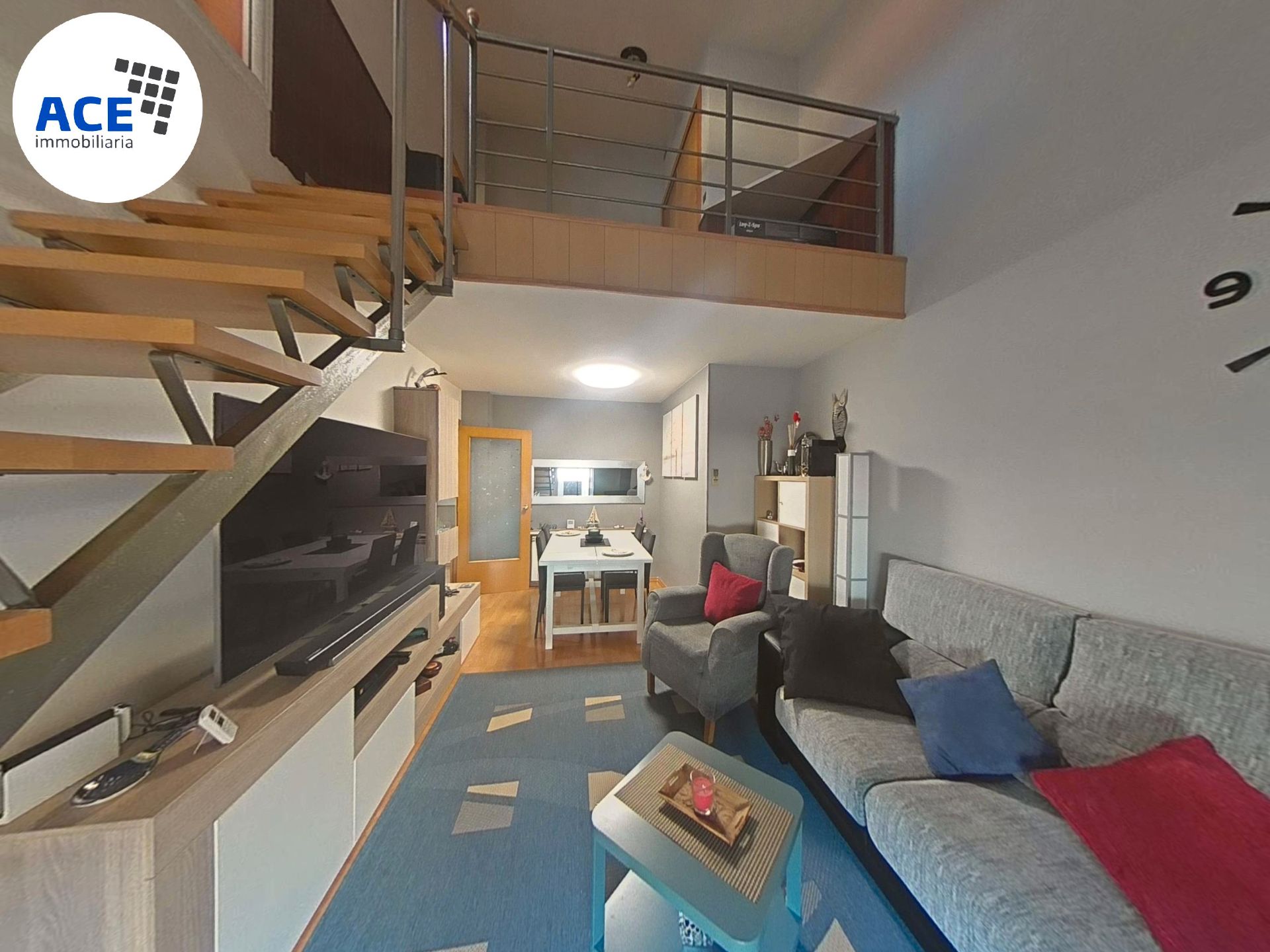 Sala de estar de Dúplex en venta en Rubí con Aire acondicionado, Calefacción y Parquet