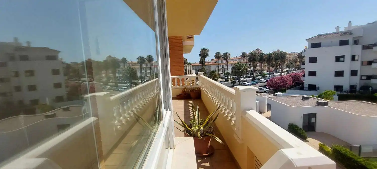 Terrassa de Apartament en venda en Torrox amb Terrassa i Piscina