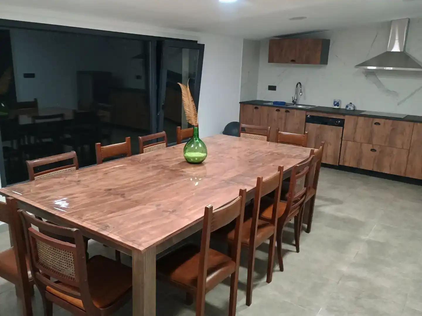Menjador de Casa o xalet en venda en Moraña amb Piscina