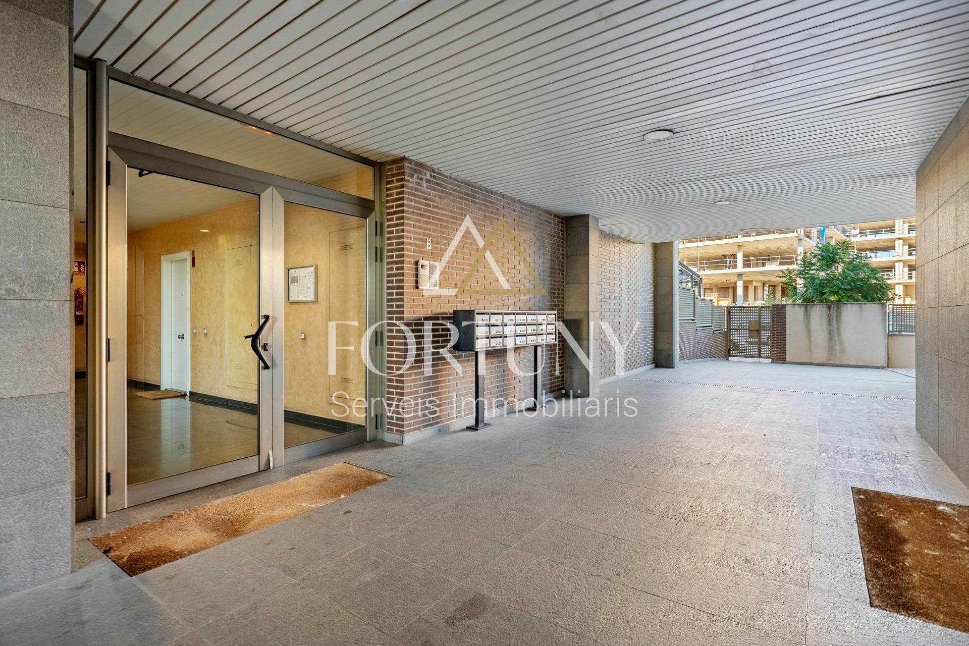 Àtic en venda en Reus amb Jardí privat, Parquet i Traster