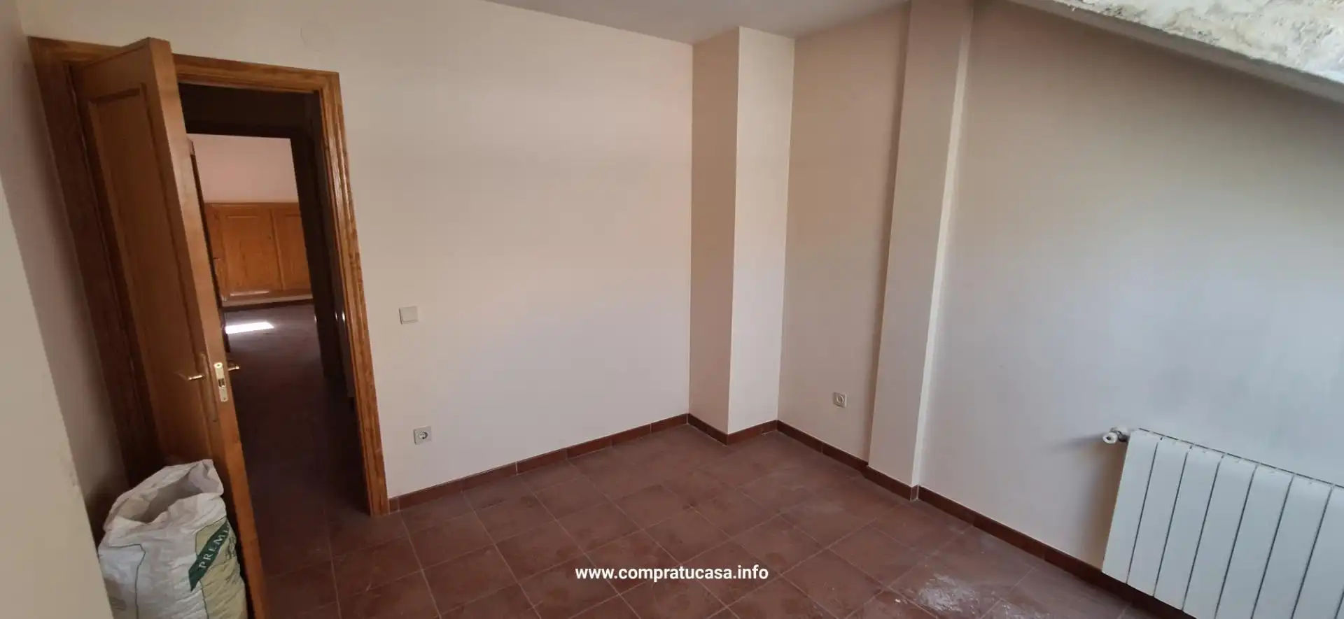 Piso en venta en Segovia con Calefacción, Jardín privado y Parquet