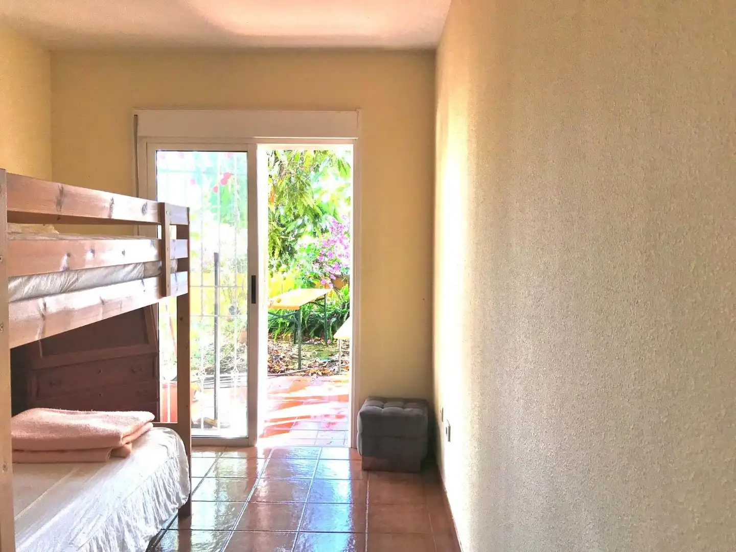 Einfamilien-Reihenhaus zur Miete in El Rosario mit Privatgarten, Terrasse und Möbliert