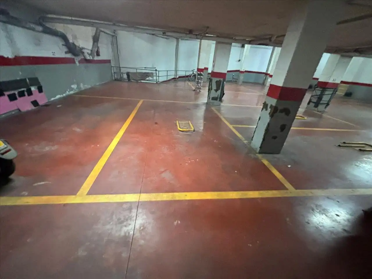 Parkplatz von Garage zum Verkauf in Rubí