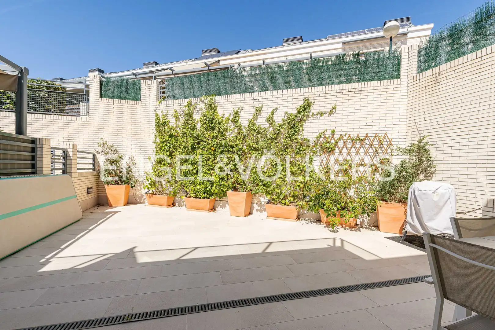 Terrace of Detached homes for rent in Boadilla del Monte  with Air Conditioner, Heating and Parquet flooring