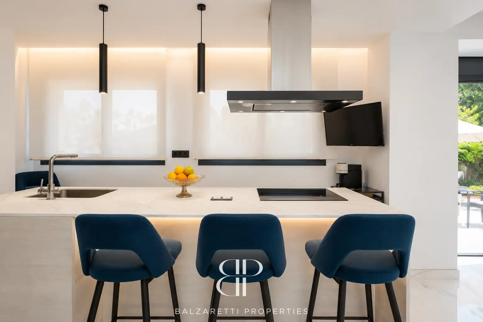 Küche von Haus oder Chalet zum Verkauf in Canet de Mar mit Klimaanlage, Heizung und Privatgarten