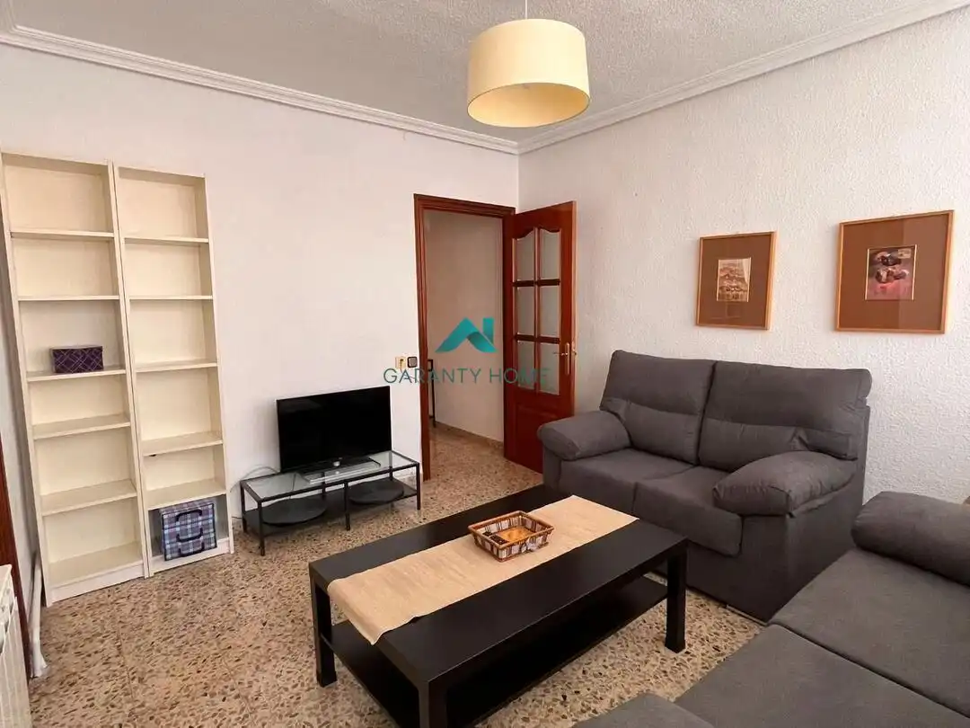 Living room of Flat for rent in Getafe  with Terrace and Furnished