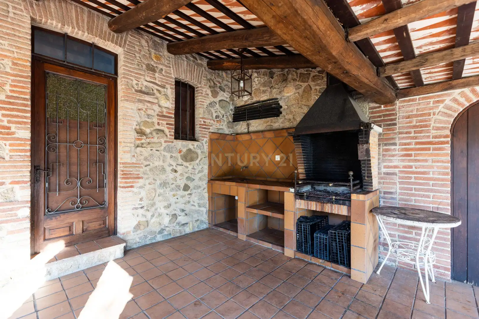 Terrace of Country homes for sale in Llagostera, Girona