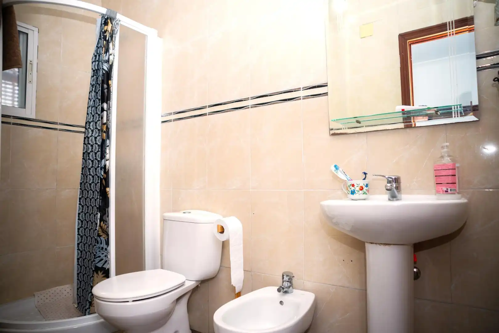 Bany de Casa o xalet en venda en Camas amb Terrassa i Traster